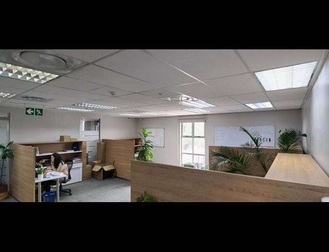 BUSINESS PROPERTY TO RENT IN MENLO PARK